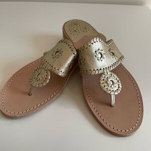 NEW Jack Rogers Women's Hamptons Metallic Thong Sandals